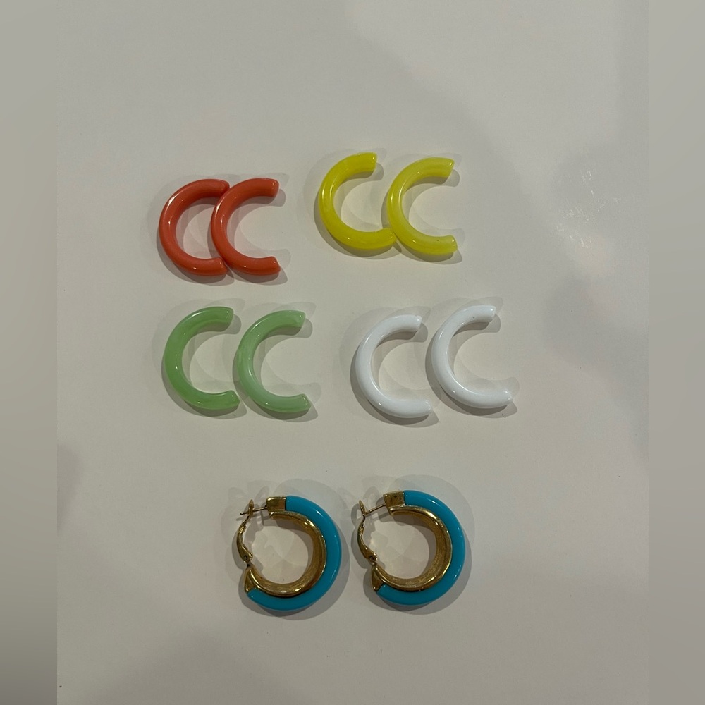 Vintage Trifari Crown Interchangeable Hoop Earrings For Pierced Ears Signed!